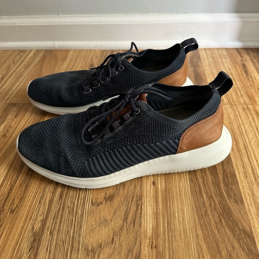 Johnston & Murphy Amherst U-Throat - Men's casual sneakers, black fabric, Sz 9M